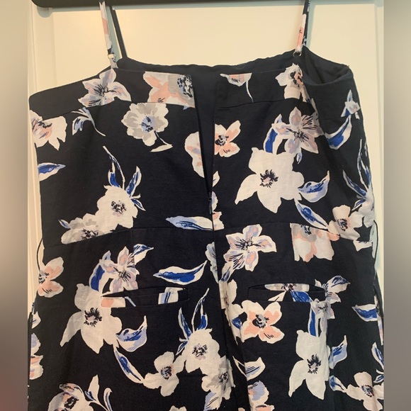 Banana Republic Jumpsuit - Picture 3 of 6